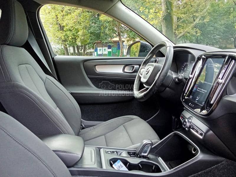 Volvo XC40 2,0D Black edit
