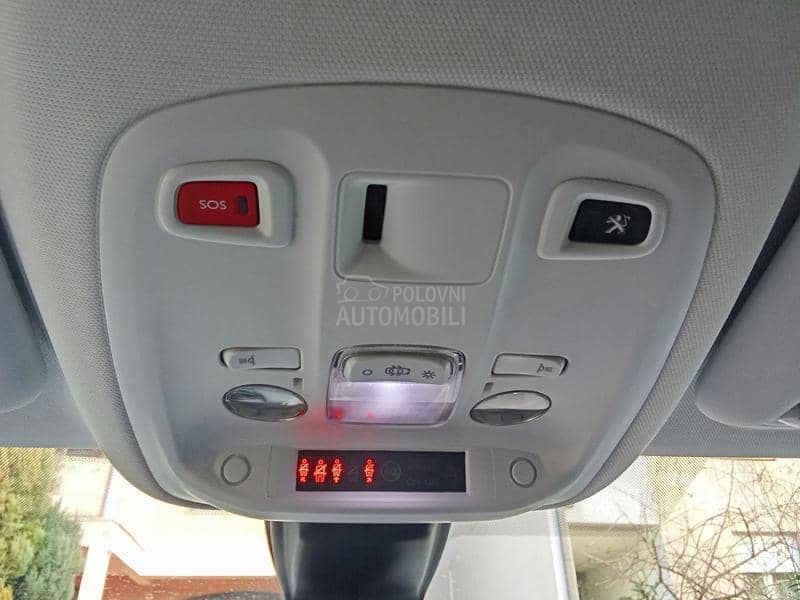 Peugeot 308 VIRTUAL ALLURE