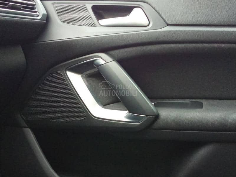 Peugeot 308 VIRTUAL ALLURE