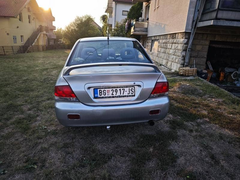 Mitsubishi Lancer 1.6