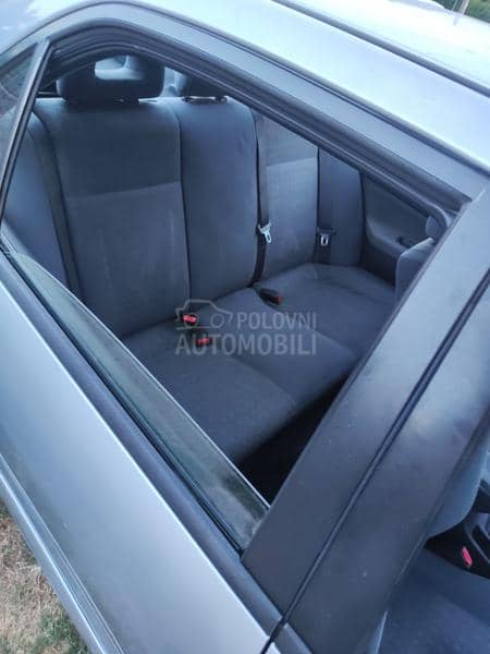 Mitsubishi Lancer 1.6