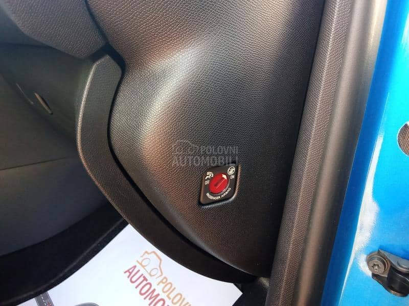 Peugeot 308 1,5hdi virual aut