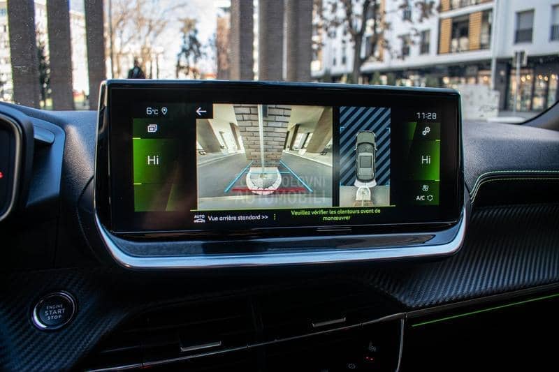 Peugeot 2008 GT LINE PANO