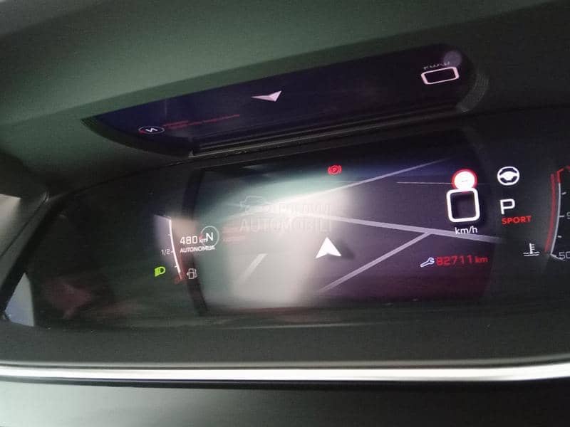 Peugeot 2008 GT LINE PANO