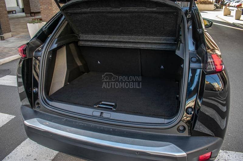 Peugeot 2008 GT LINE PANO