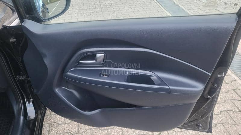 Kia Rio 1.1 CRDI DYNAMICS
