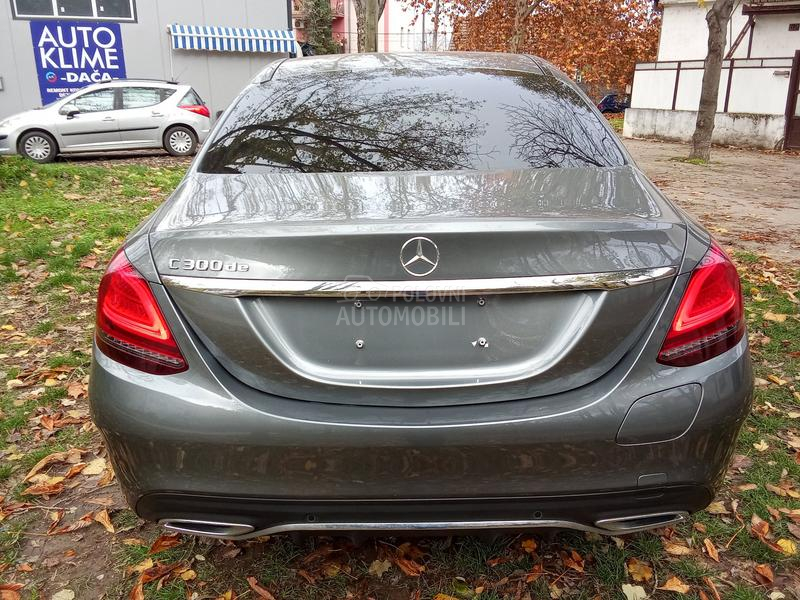 Mercedes Benz C 300 C300DE