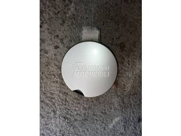 Poklopac rezervoara za Peugeot 207