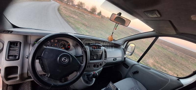 Opel Vivaro 