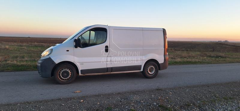 Opel Vivaro 