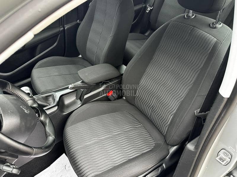 Peugeot 308 1.6 bluEhdi