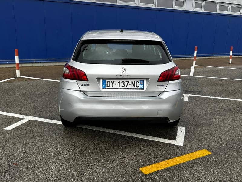 Peugeot 308 1.6 bluEhdi