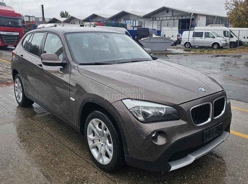 BMW X1 //X-DRIVE