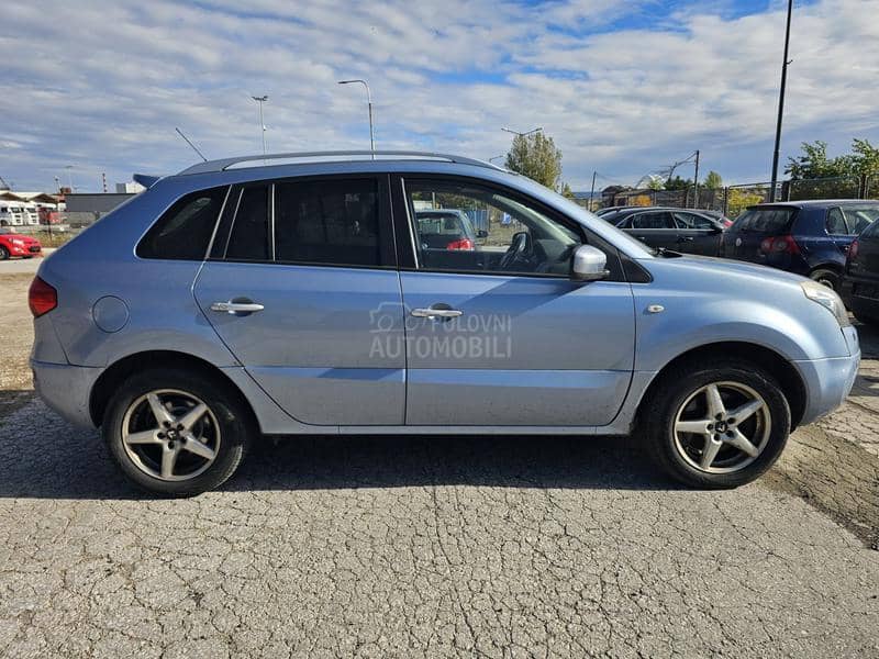 Renault Koleos //TOOP OPREMA