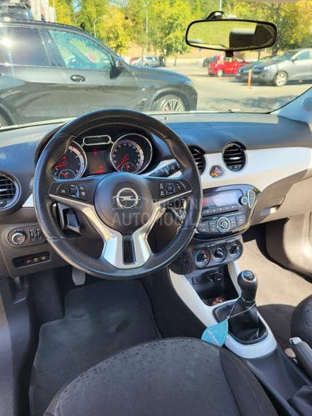 Opel Adam 1.2 B TNG