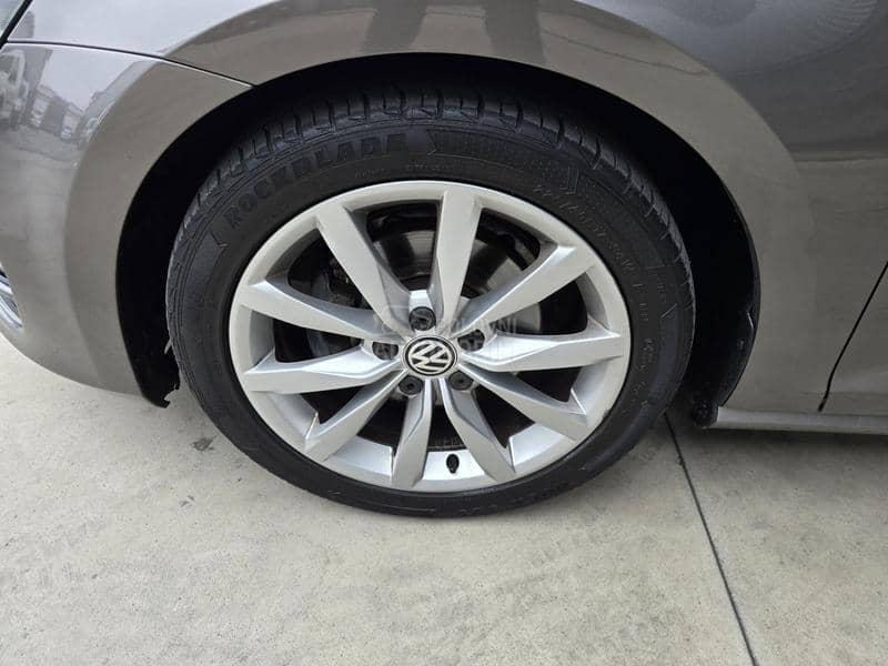 Volkswagen Golf 7 1.4 TSI DSG HIGHLINE