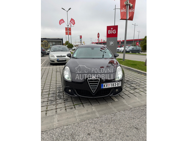 Alfa Romeo Giulietta JTD-M2 Distictive
