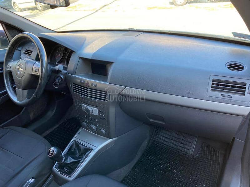Opel Astra H 1.6 B.E.N.Z.77 K.W