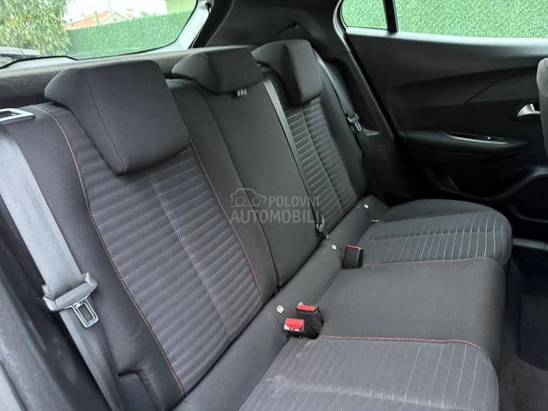 Peugeot 2008 1.5HDI ALLURE/FUL