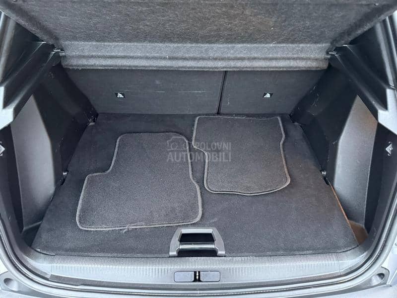 Peugeot 2008 1.5HDI ALLURE/FUL