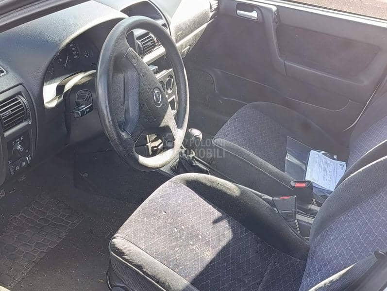 Opel Astra G 