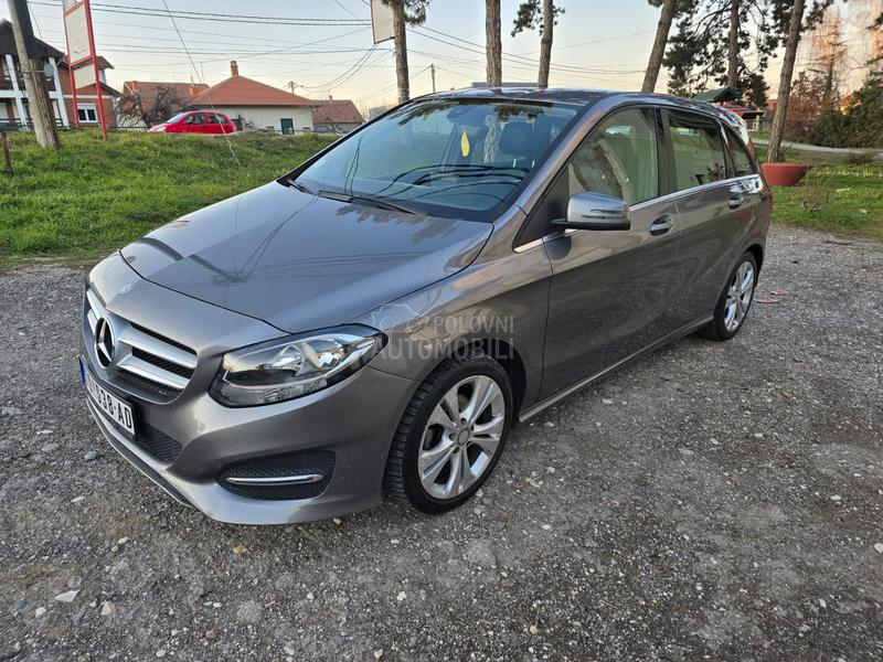 Mercedes Benz B 180 Sport