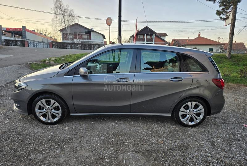 Mercedes Benz B 180 Sport
