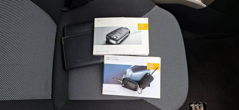 Opel Astra H 1.7 REZERVISA NO