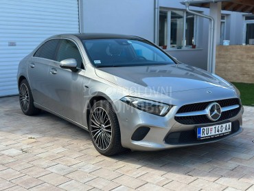 Mercedes Benz A 250 e