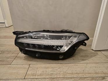 Levi far za Volvo XC90 od 2016. do 2023. god.