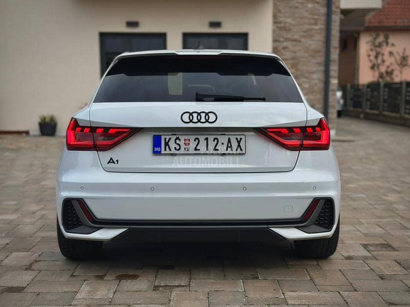 Audi A1 1.0 TFSI S line