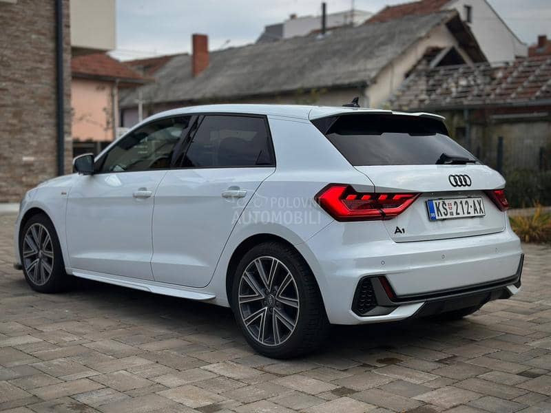 Audi A1 1.0 TFSI S line