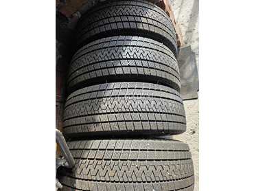 Gripmax 225/55 R18 Zimska