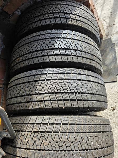 Gripmax 225/55 R18 Zimska