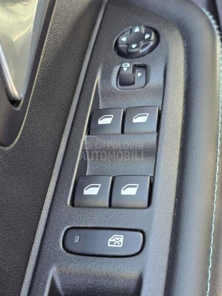 Peugeot 208 1.2 B Allure