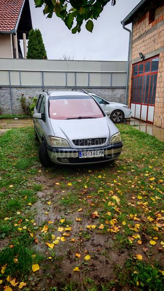Opel Zafira 2,0 dti 16v