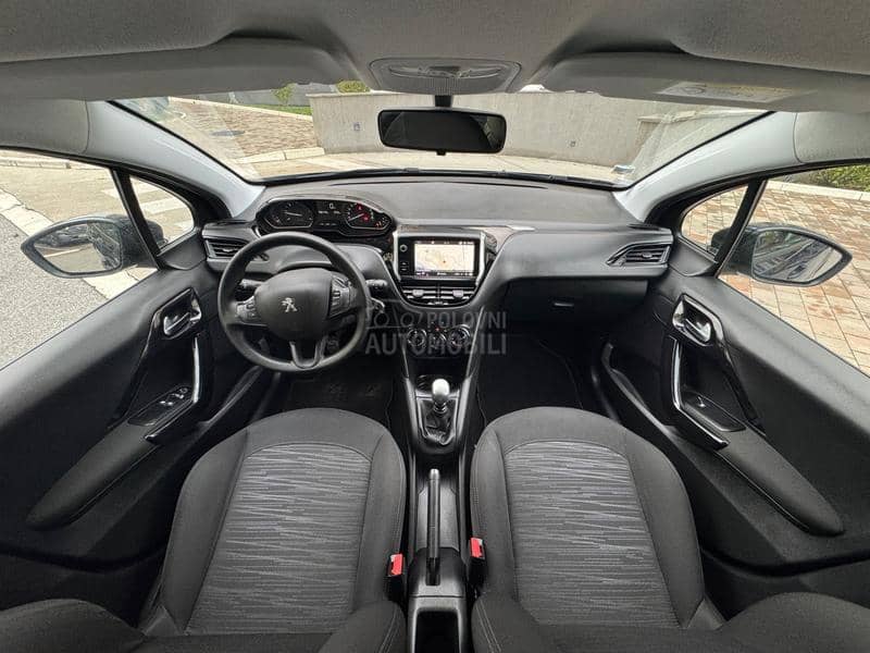 Peugeot 208 BlueHdi 6brz