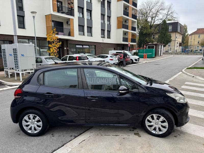 Peugeot 208 BlueHdi 6brz