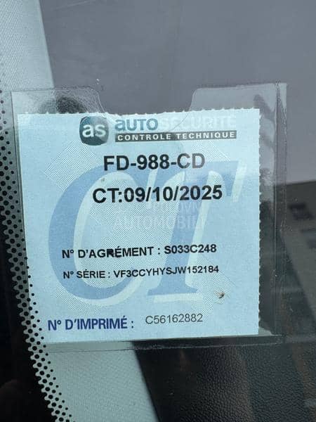 Peugeot 208 BlueHdi 6brz