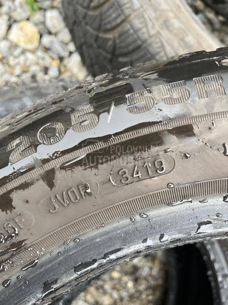 Dunlop 205/55 R16 Zimska