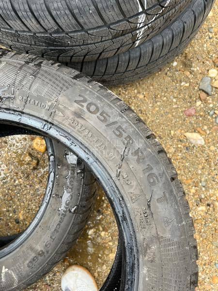 Continental 205/55 R16 Zimska
