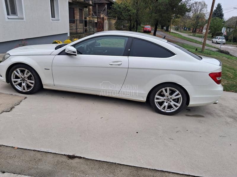Mercedes Benz C 220 