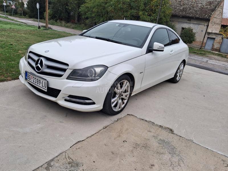 Mercedes Benz C 220 