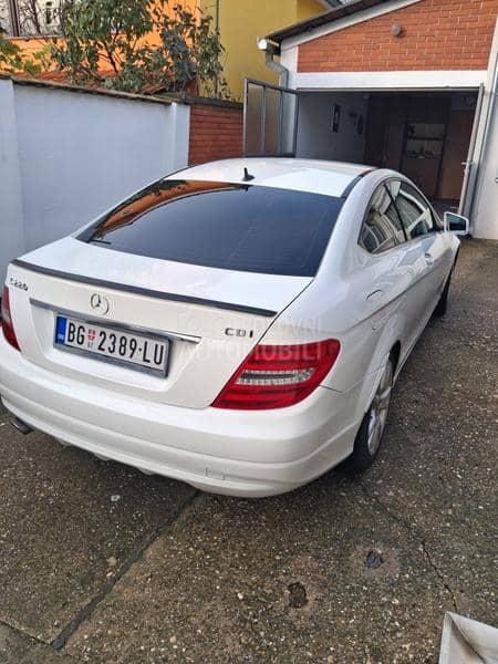 Mercedes Benz C 220 