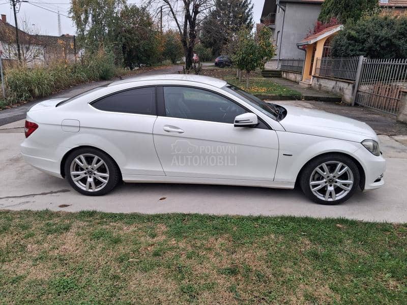 Mercedes Benz C 220 