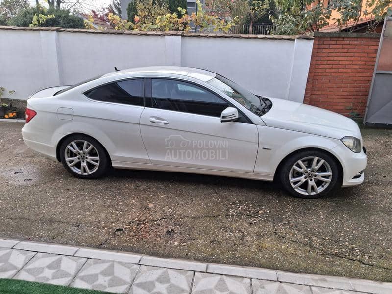 Mercedes Benz C 220 