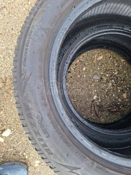 Bridgestone 205/55 R16 Zimska