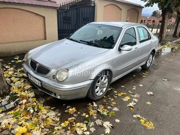 Lancia Lybra 2.4