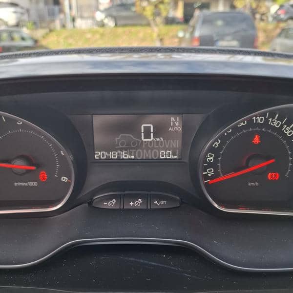 Peugeot 208 1.4 HDI