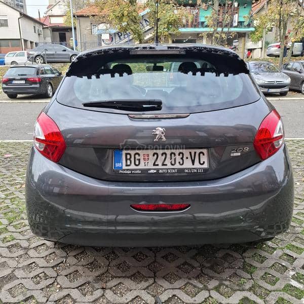 Peugeot 208 1.4 HDI